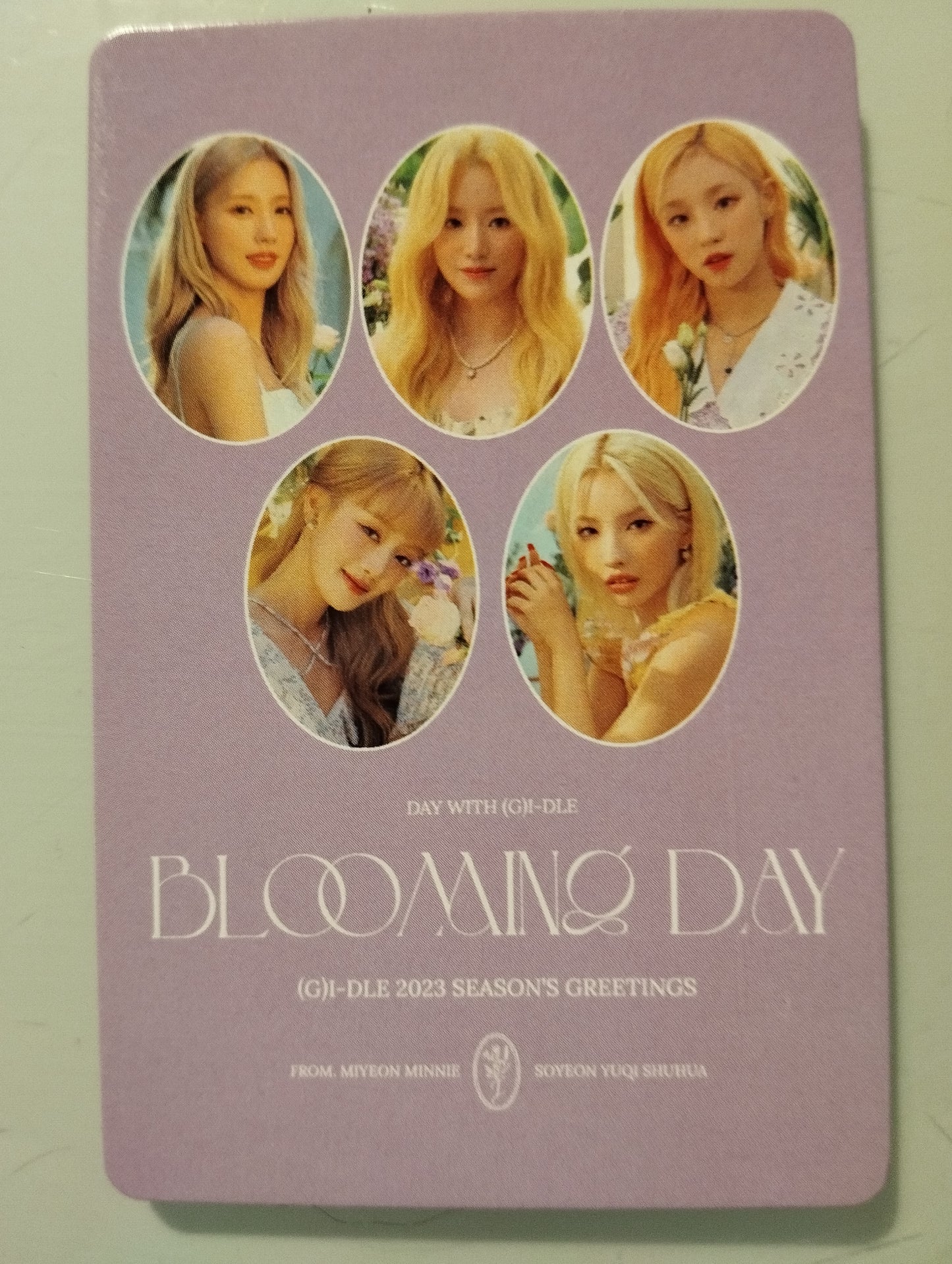 Photocard (G)I-dle  2023 season s greetings blooming day Miinnie