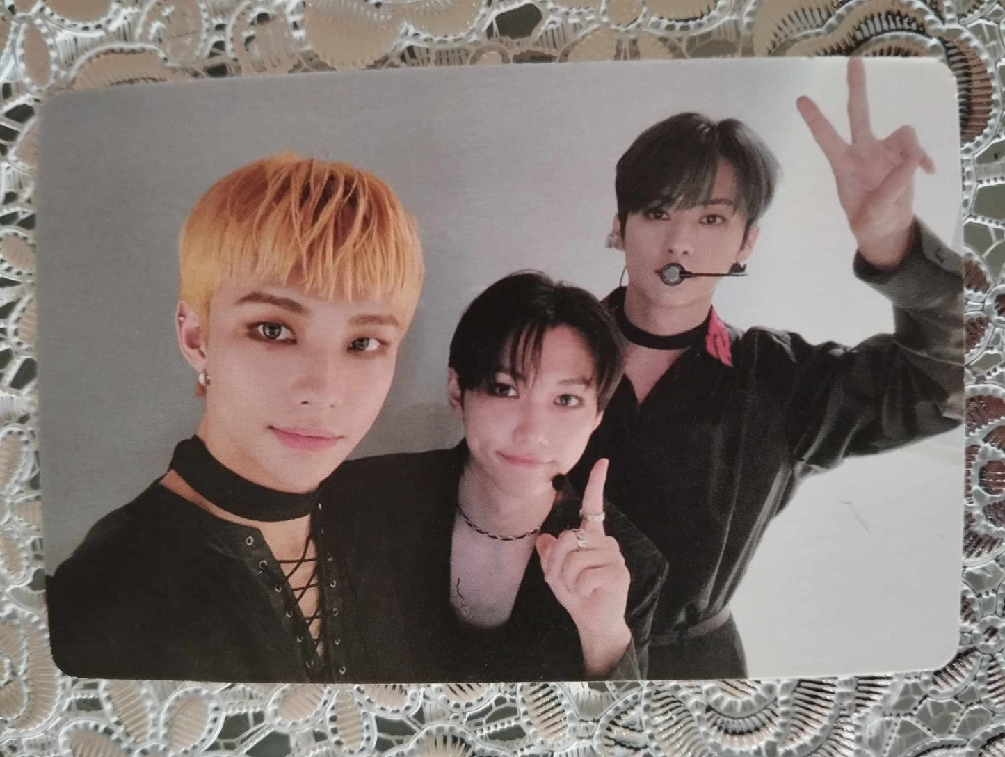 Photocard  STRAYKIDS  Japan season s greetings 2023  "S-318"  Hyunjin  Lee felix  Lee know