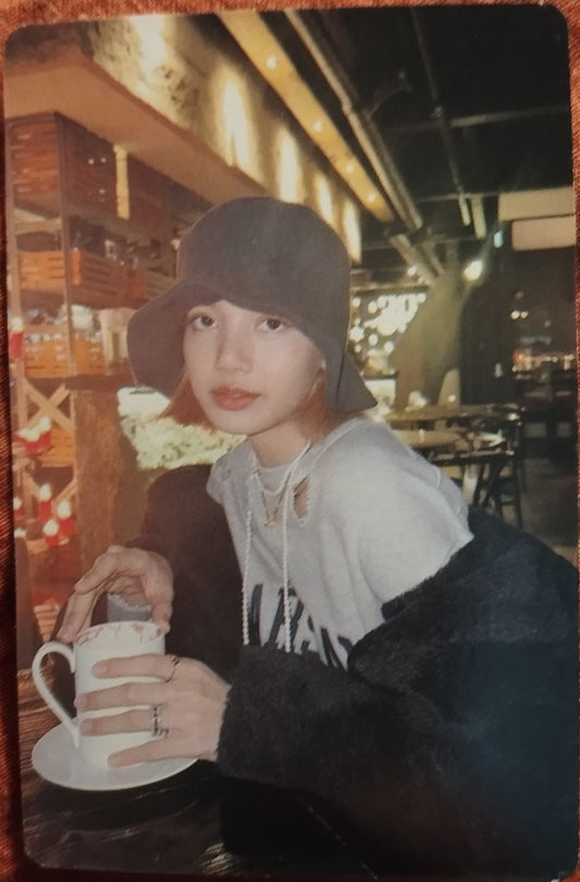 Photocard  BLACKPINK  2022 welcoming collection  Lisa
