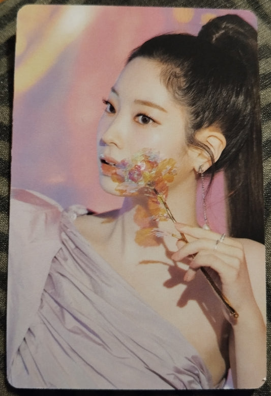 Photocard  TWICE  Taste of love  The 10th mini album  Dahyun