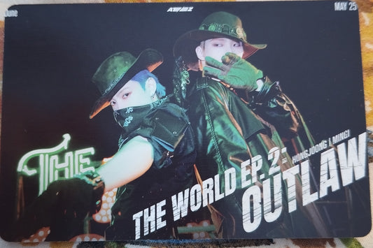 Photocard ATEEZ The world Ep.2 : Outlaw Bouncy Hong joong Mingi