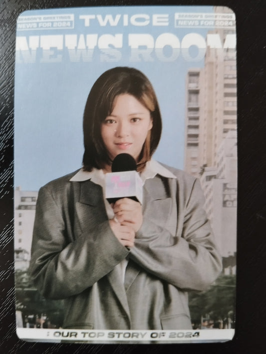 Photocard   TWICE 2024 Season's greetings News room Jeongyeon