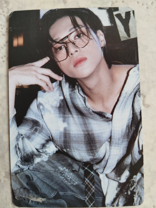 Photocard   ATEEZ  The World Ep. Fin : Will Wooyoung