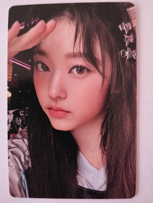 Photocard   NEWJEANS Bunnyland Guide Haerin