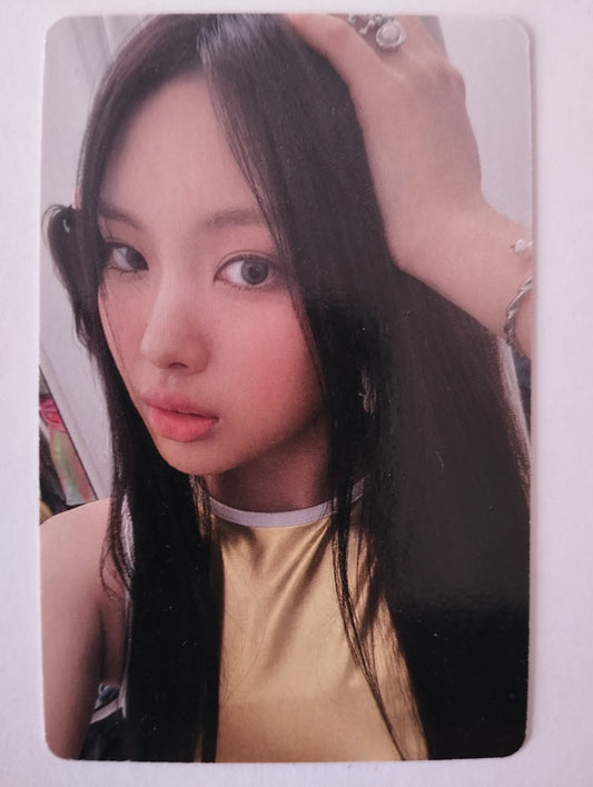 Photocard   NEWJEANS Bunnyland Guide Hyein