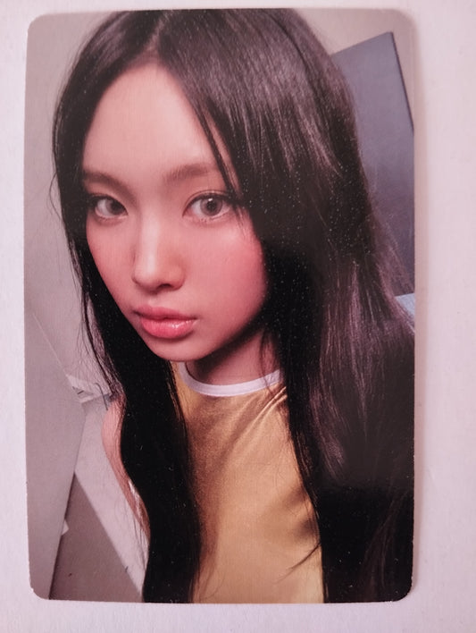 Photocard   NEWJEANS Bunnyland Guide Hyein