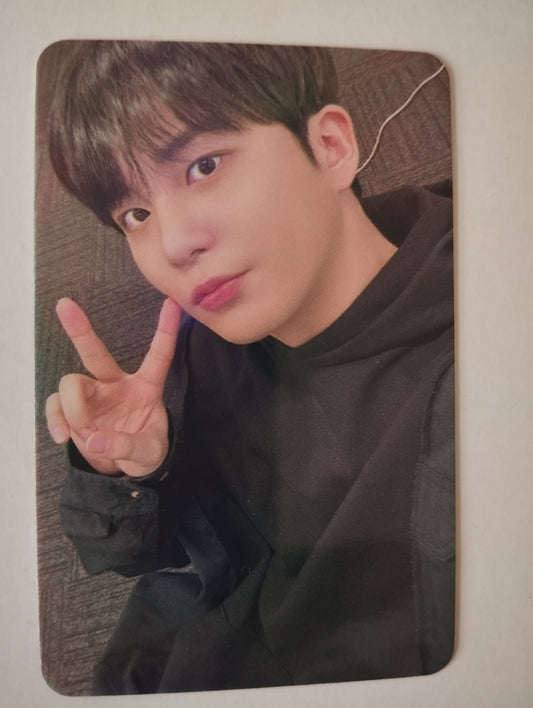 Photocard   ATEEZ* Jongho