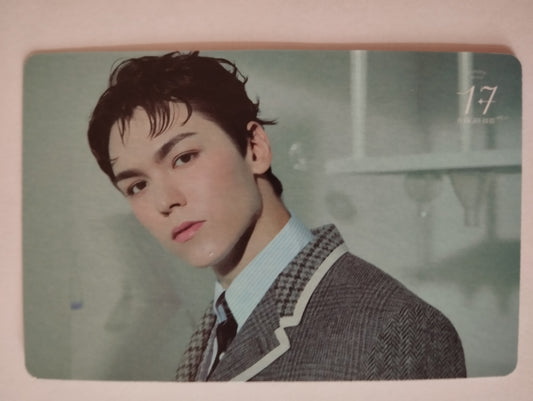 Photocard   SEVENTEEN  "17 is right here" Vernon