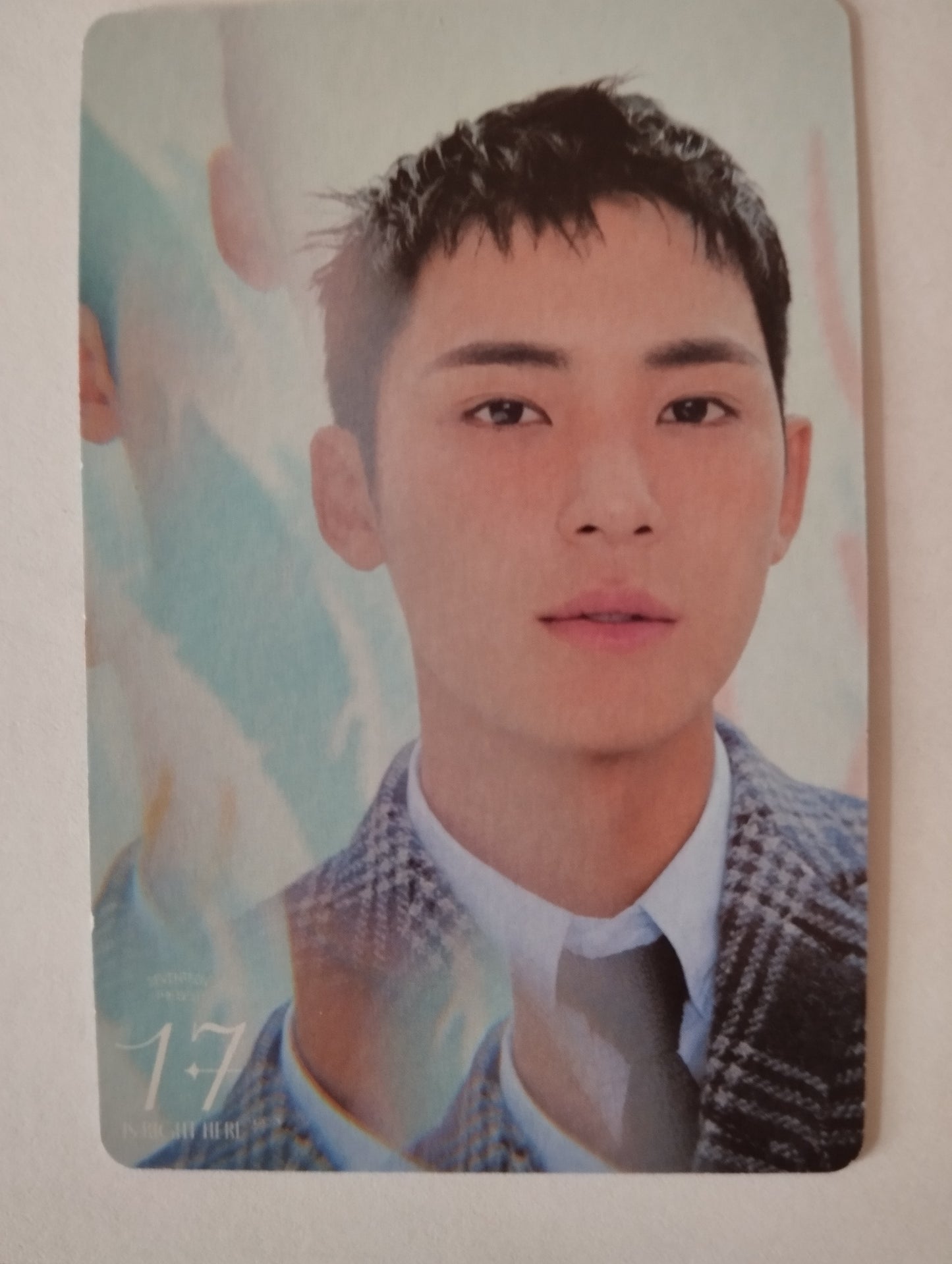 Photocard   SEVENTEEN  "17 is right here" Mingyu