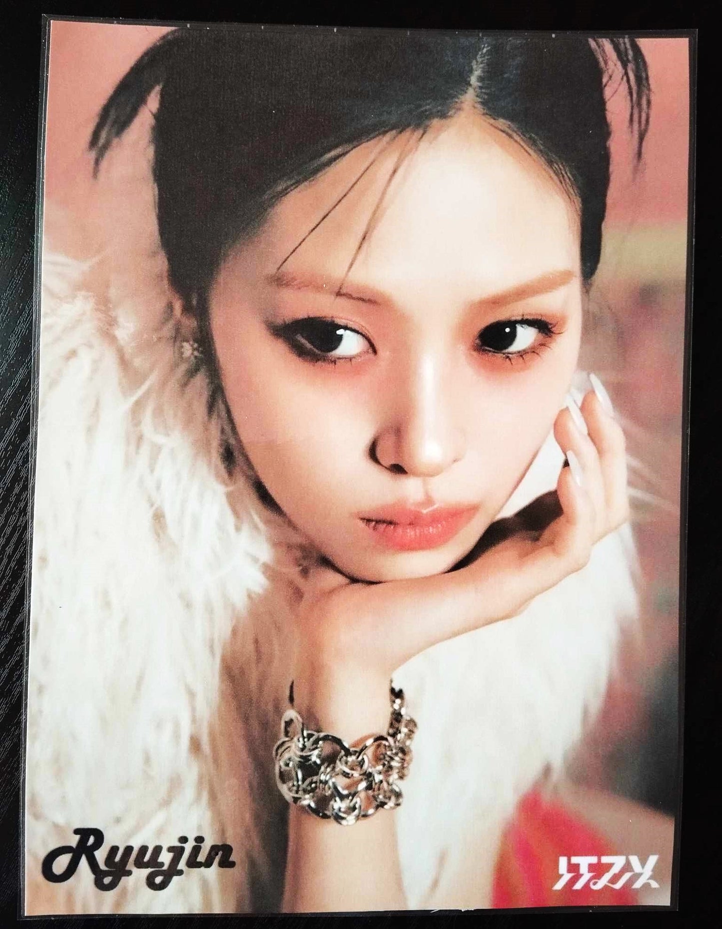 Pack décoration K pop ITZY RYUJIN
