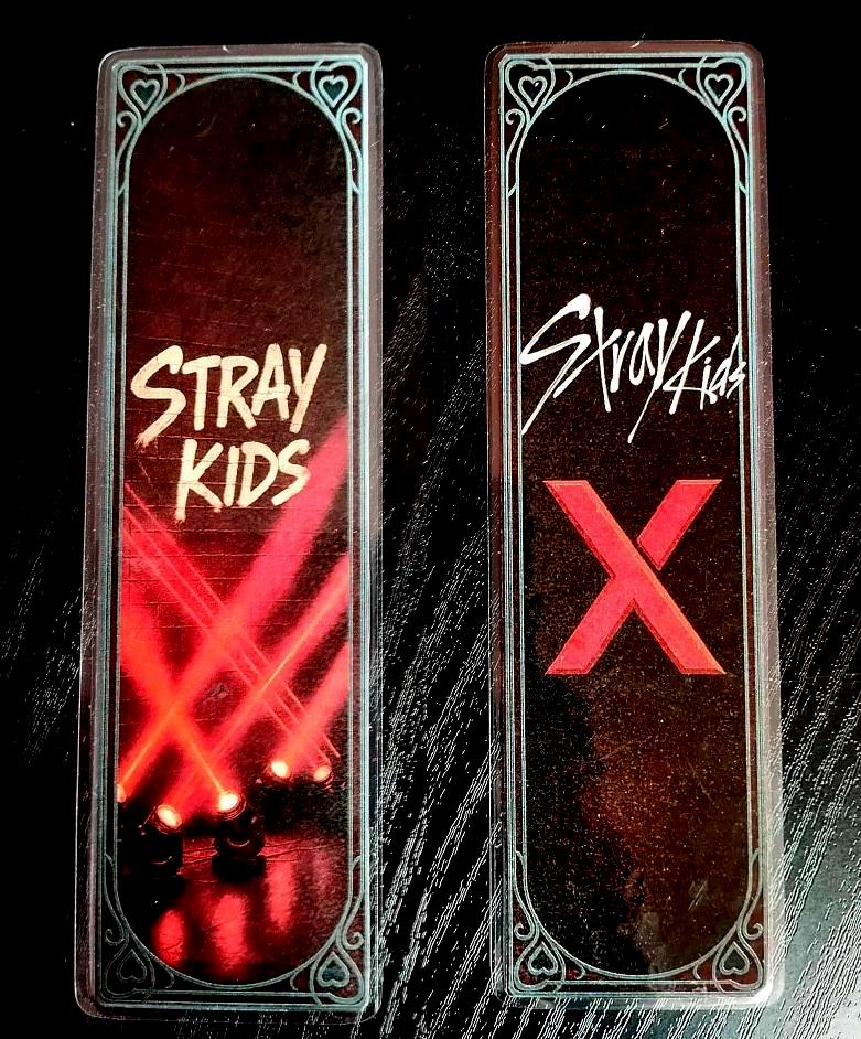 K Pop   Bookmark Straykids 17.5 x 5.5 cm