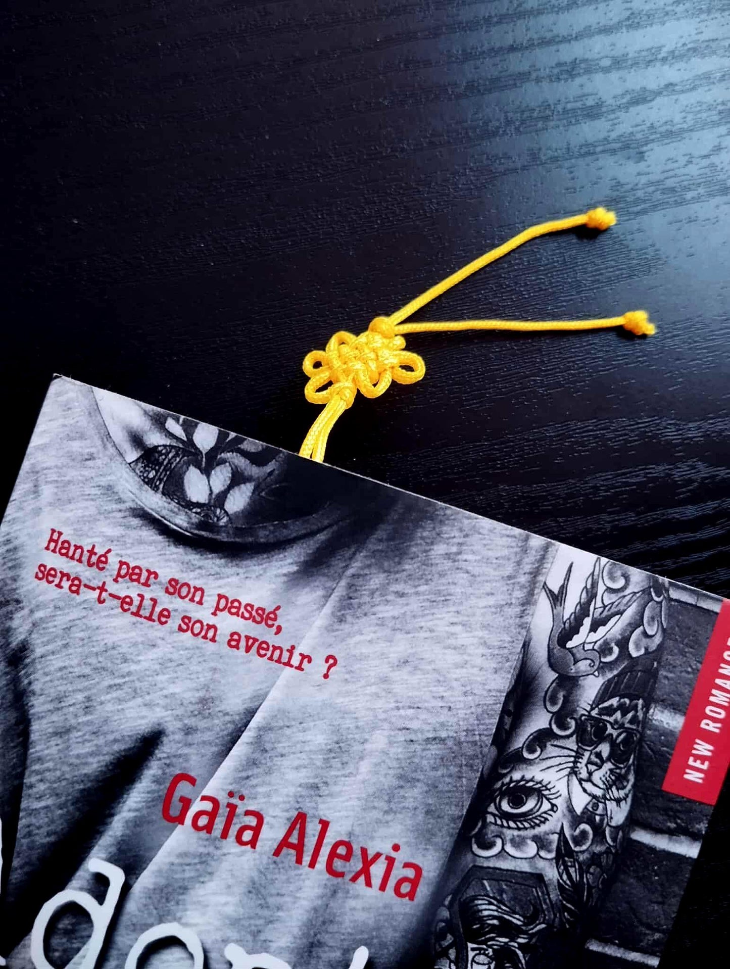 Ensemble coréen authentique – Marque-pages métal Hanbok 7,5 cm + norigae & stylo motifs coréens – Fabriqué en Corée du Sud