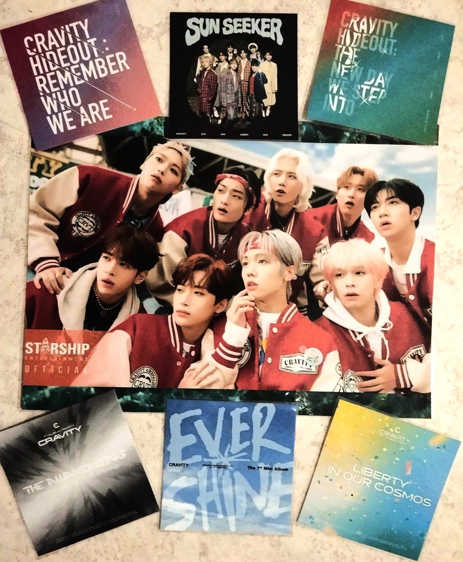 image principale de set décoration k pop cravity