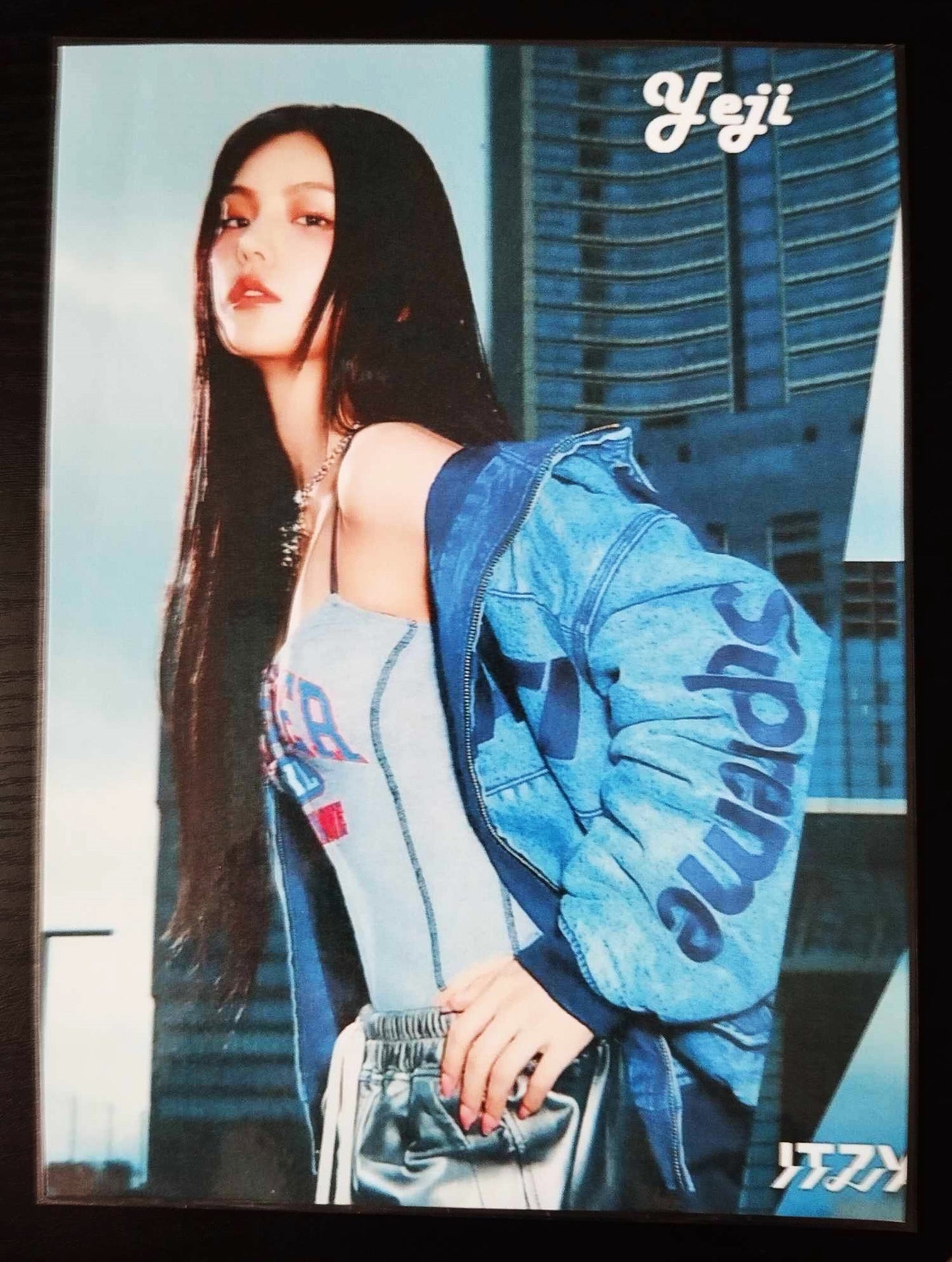 Pack décoration K pop ITZY YEJI