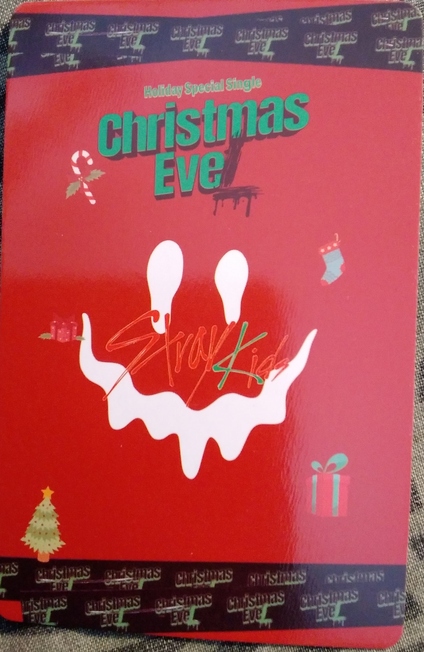 Photocard  STRAYKIDS  Christmas evel   Lee know, Lee felix, Changbin, Seungmin