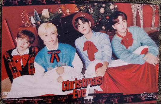 Photocard  STRAYKIDS  Christmas evel   Lee know, Lee felix, Changbin, Seungmin