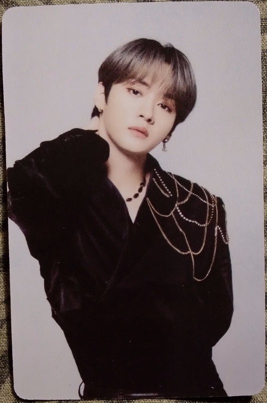 Photocard  STRAYKIDS  Time out  mixtape  Lee know